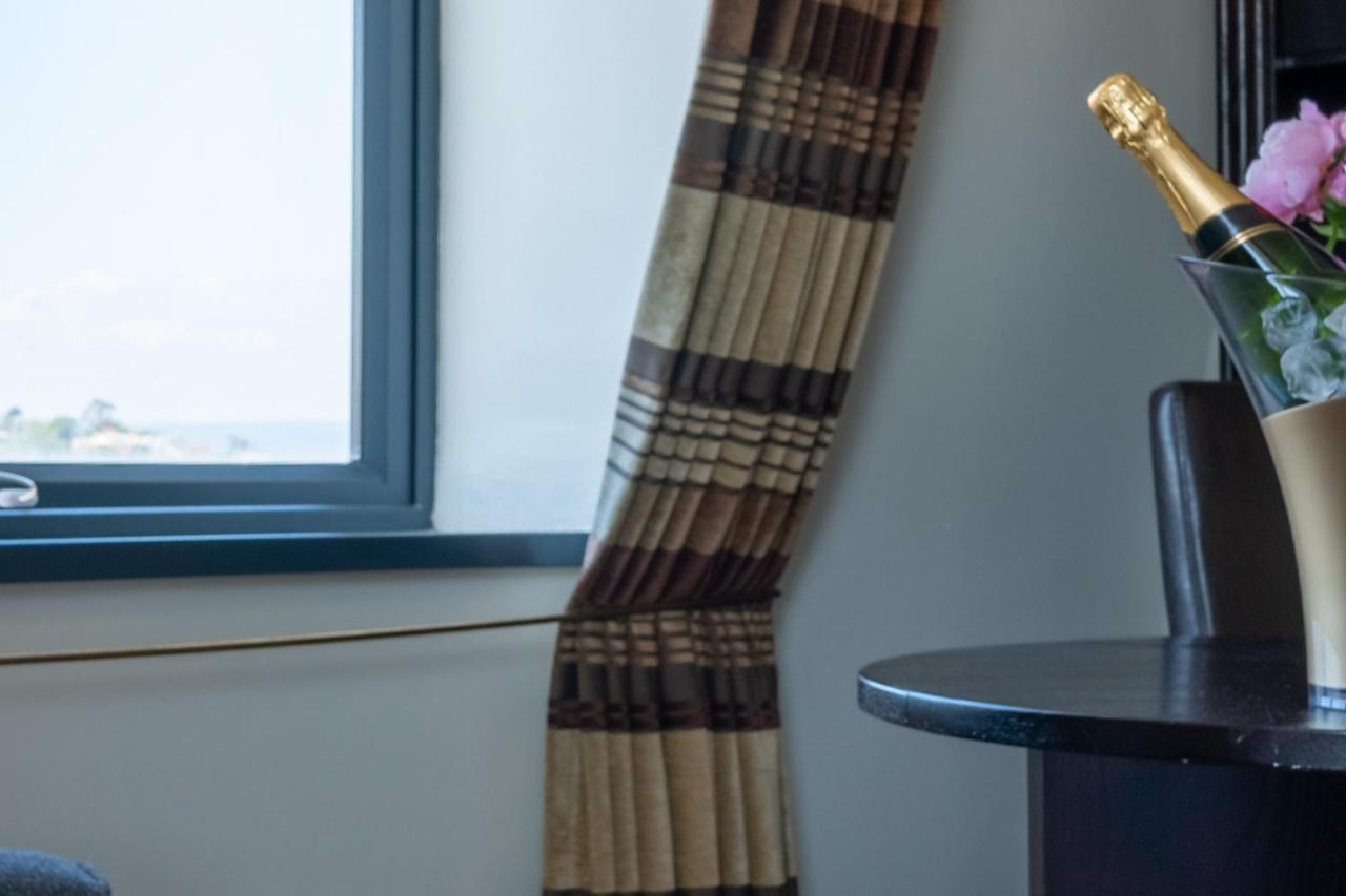 Marine Court Hotel Bangor  Kültér fotó