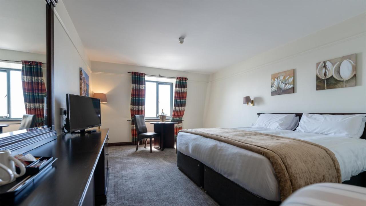 Marine Court Hotel Bangor  Kültér fotó