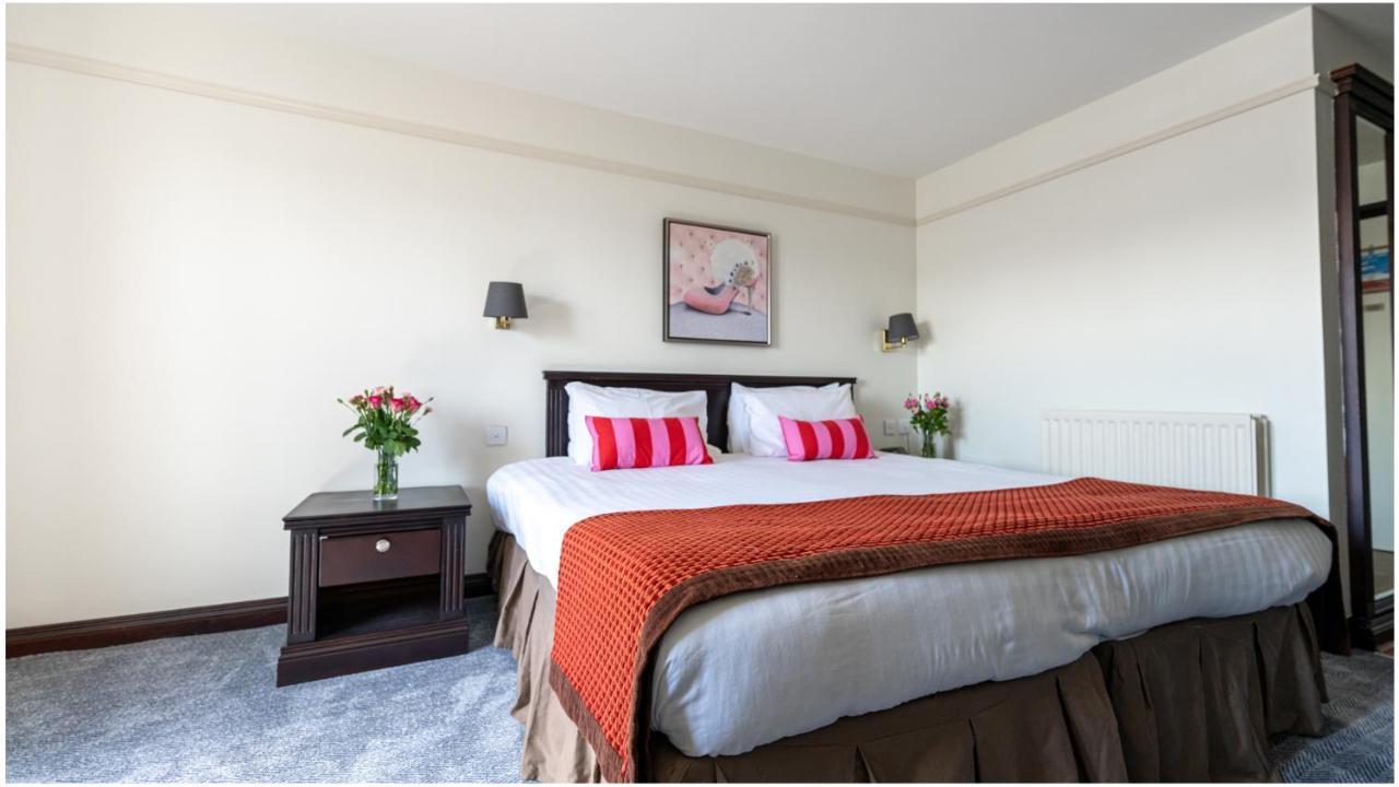 Marine Court Hotel Bangor  Kültér fotó