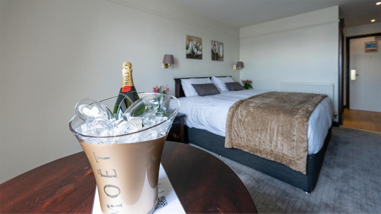 Marine Court Hotel Bangor  Kültér fotó