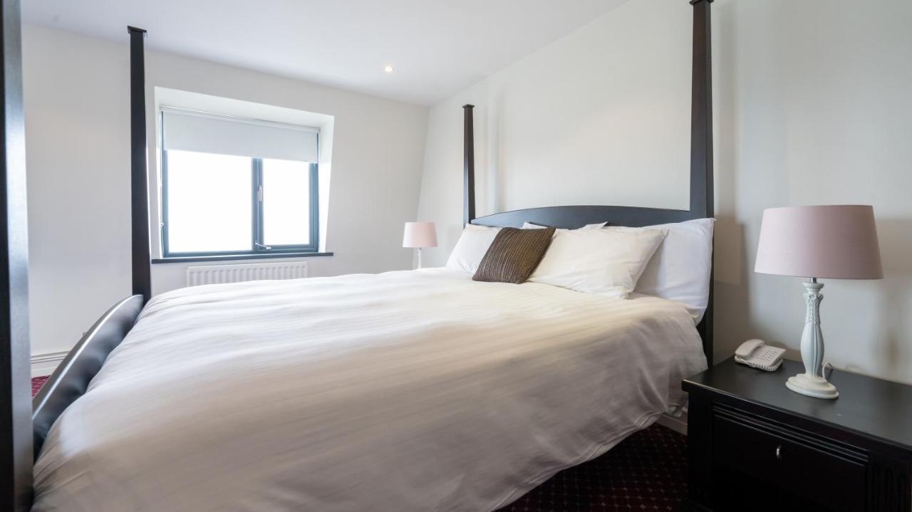 Marine Court Hotel Bangor  Kültér fotó